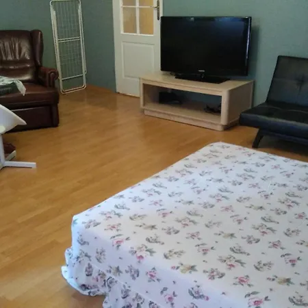 Apartman Feidum Quarters Trzebinia